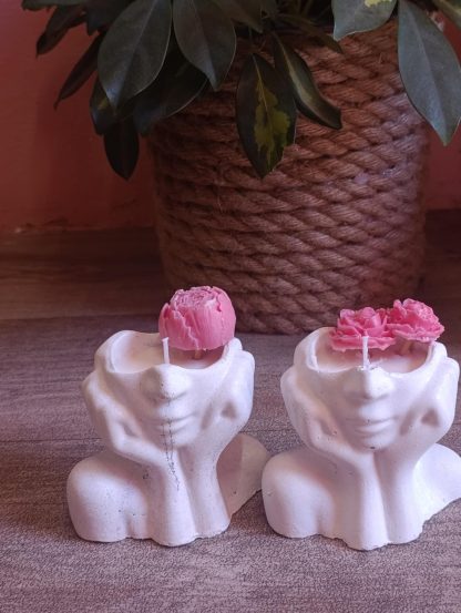 Κοπέλα με λουλούδι wax melt - Image 7