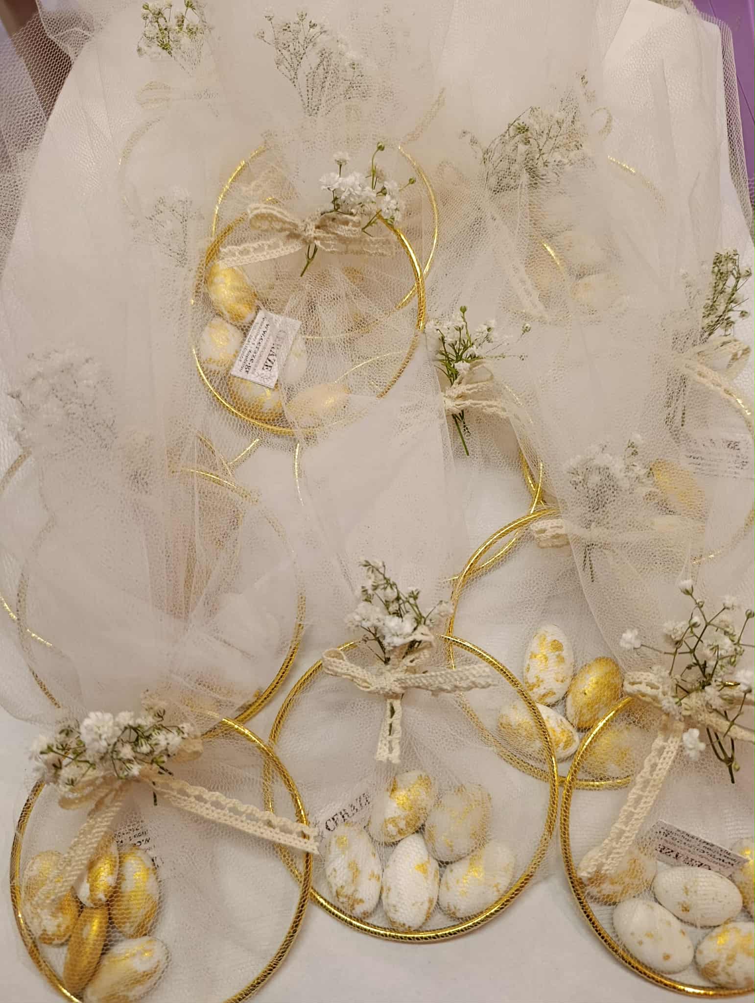 Μπομπονιέρα με χρυσό κρικάκι - Image 3